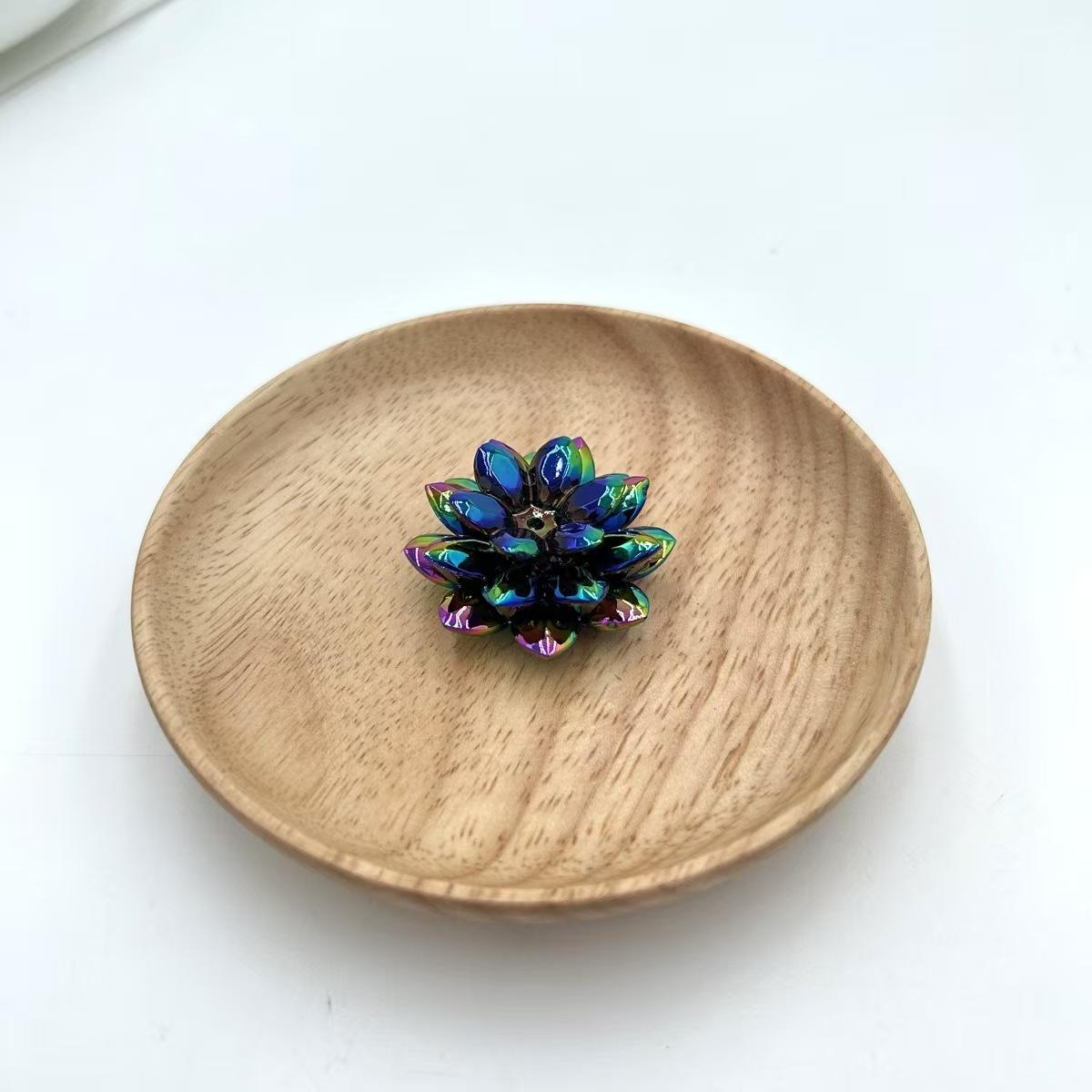H043  1セット3個蓮の花型ビーズ