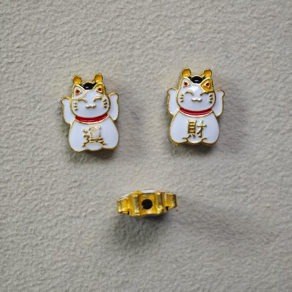 C126  2個/装飾品（白黒両面）