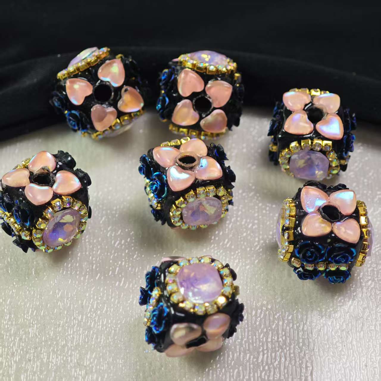 新047  2個 / 19*15.7mm ごうきん ビーズ
