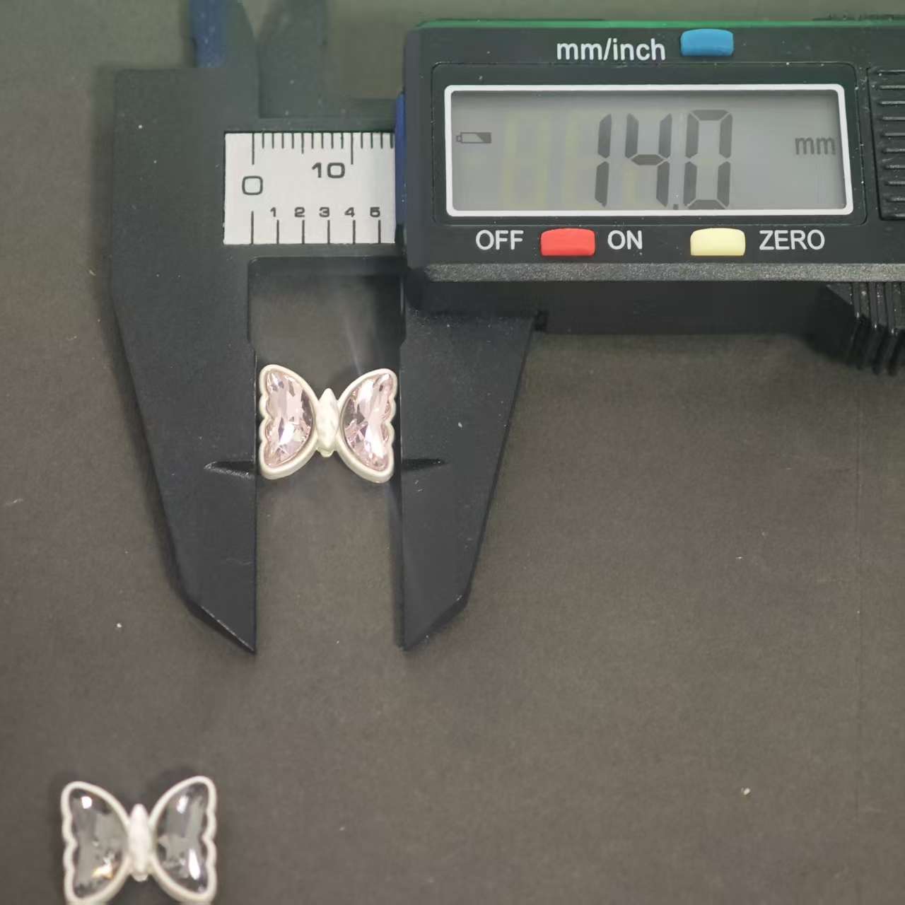 z021 2個  装飾品