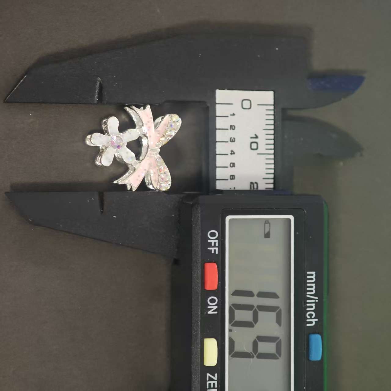 z024 1個  装飾品